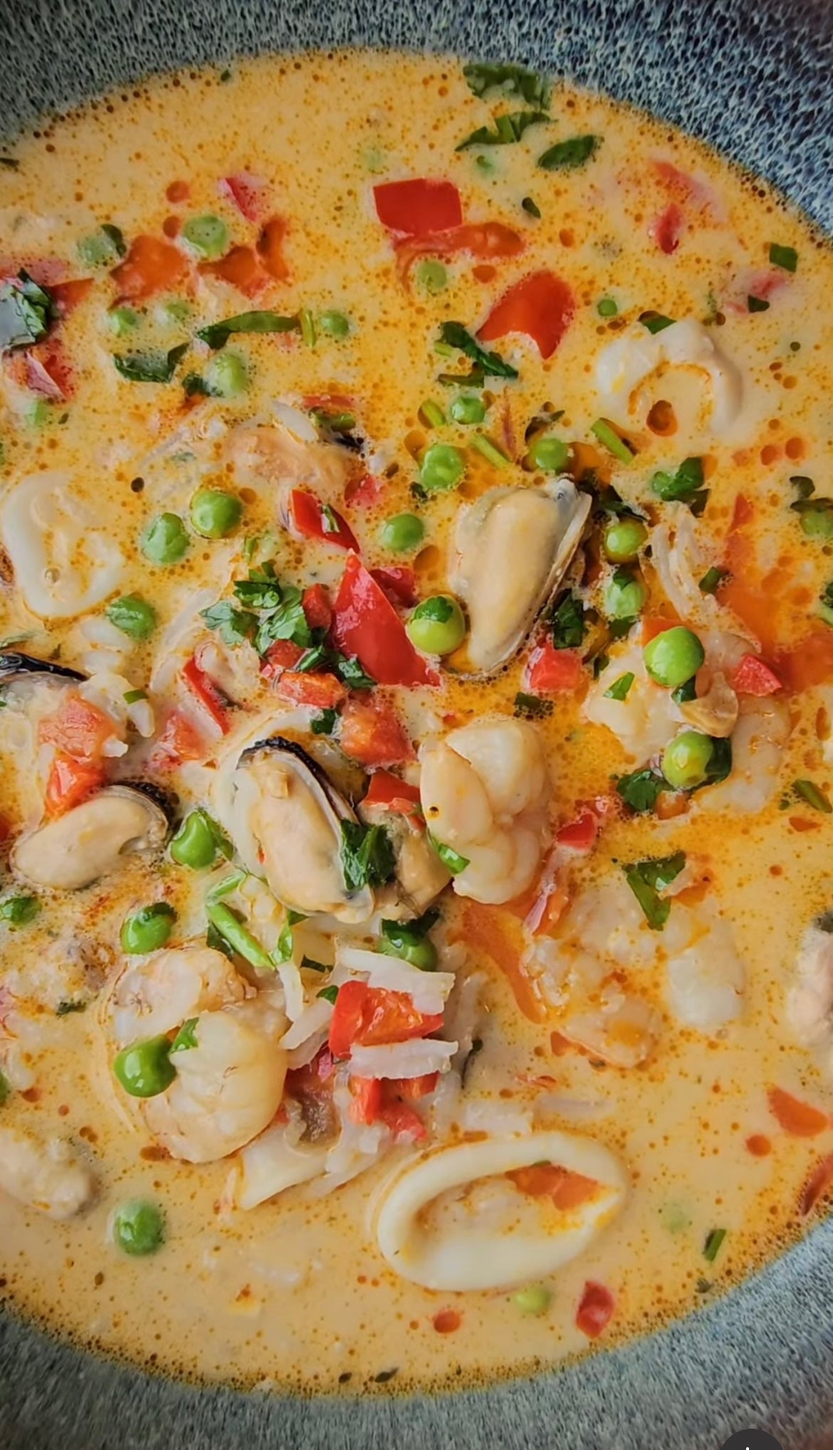 Coconot seafood soup